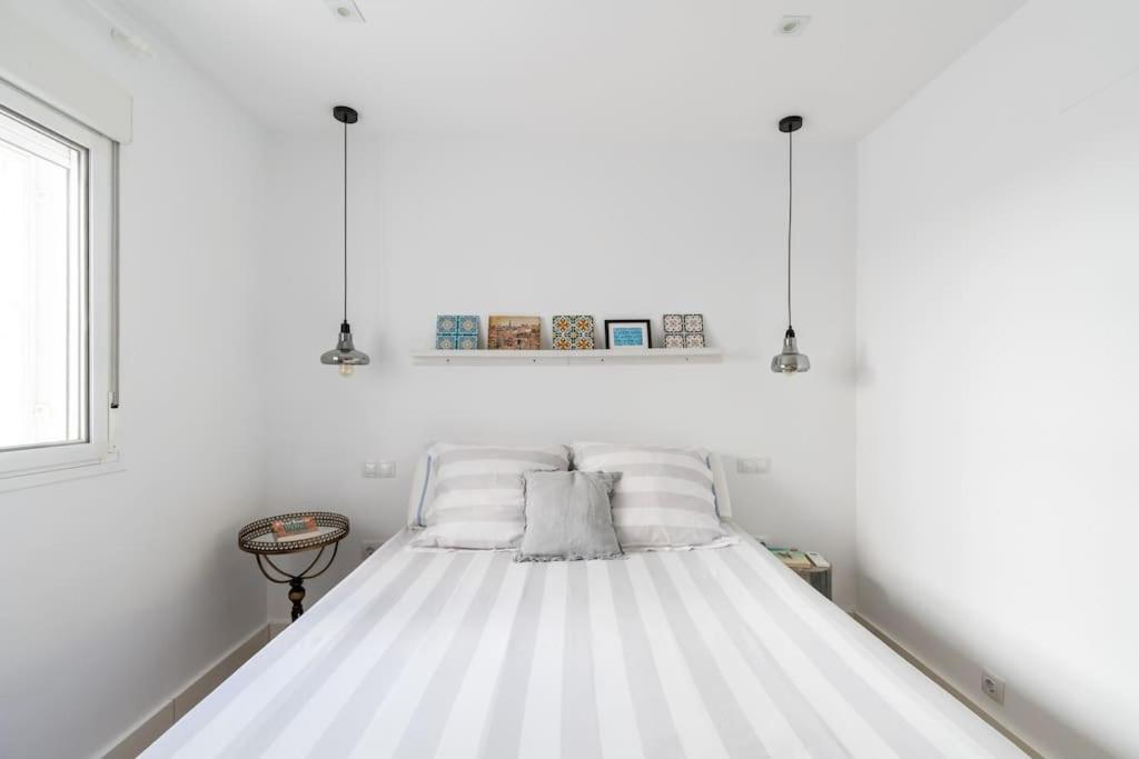 Apartamento Moderno En Triana 2 Dormitorios Y Aire Acondicionado Sevilla Dış mekan fotoğraf