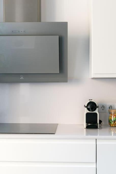 Apartamento Moderno En Triana 2 Dormitorios Y Aire Acondicionado Sevilla Dış mekan fotoğraf