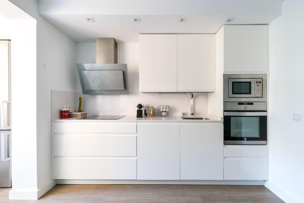Apartamento Moderno En Triana 2 Dormitorios Y Aire Acondicionado Sevilla Dış mekan fotoğraf