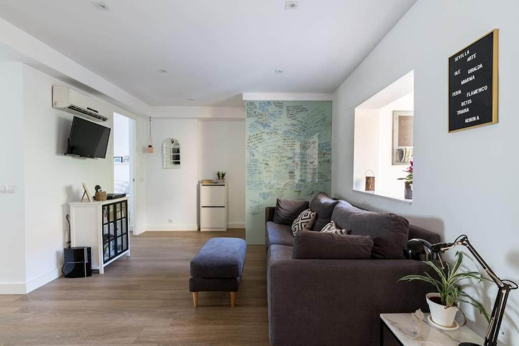 Apartamento Moderno En Triana 2 Dormitorios Y Aire Acondicionado Sevilla Dış mekan fotoğraf
