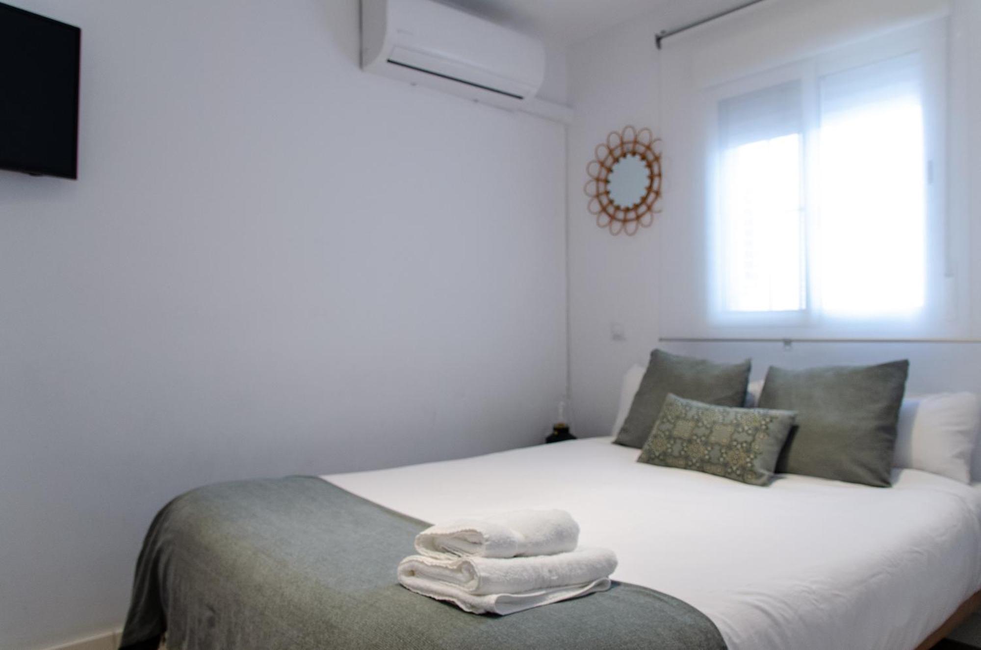 Apartamento Moderno En Triana 2 Dormitorios Y Aire Acondicionado Sevilla Dış mekan fotoğraf