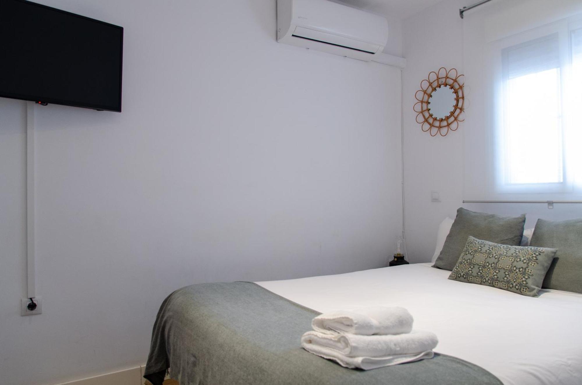 Apartamento Moderno En Triana 2 Dormitorios Y Aire Acondicionado Sevilla Dış mekan fotoğraf