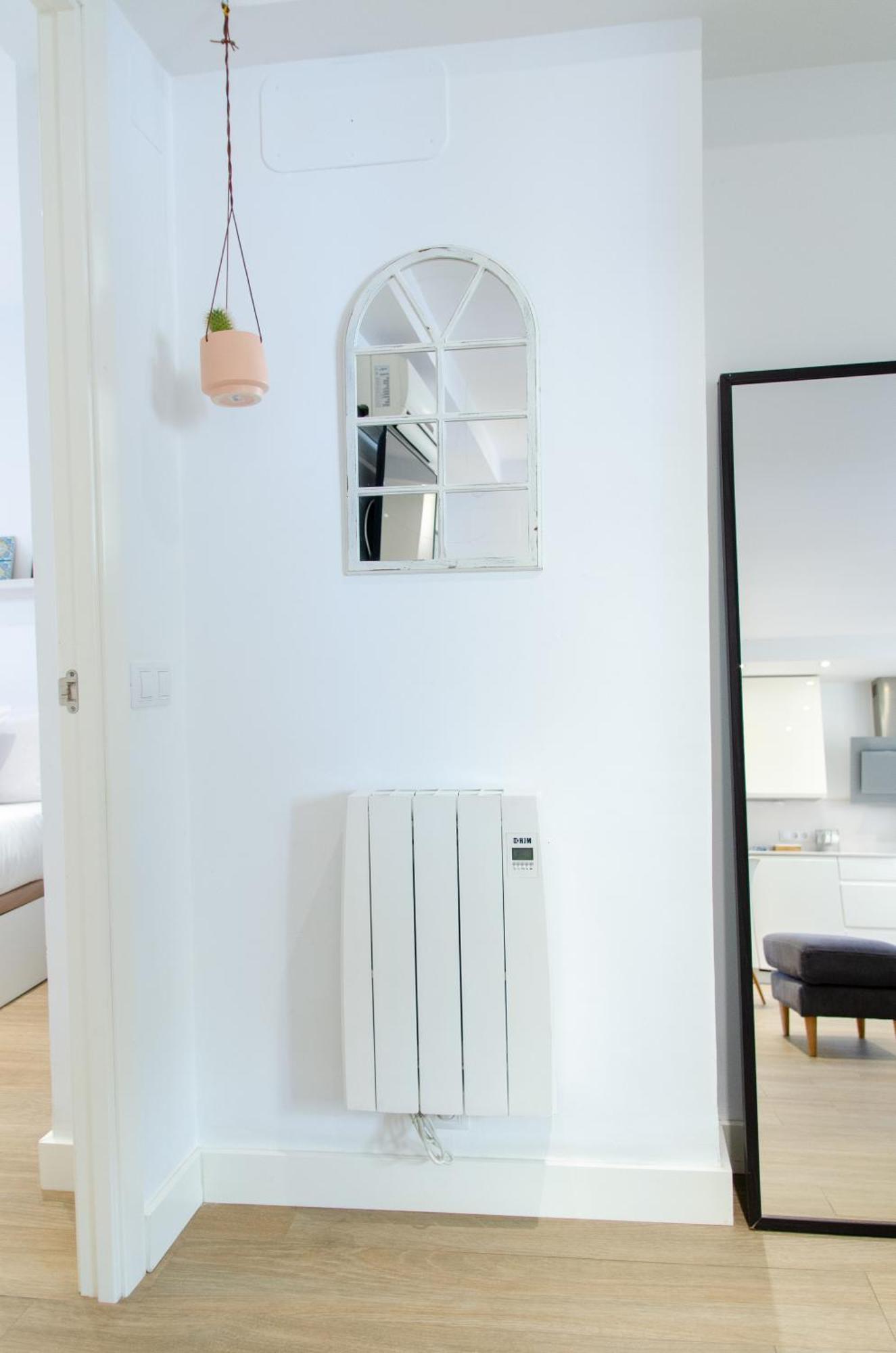 Apartamento Moderno En Triana 2 Dormitorios Y Aire Acondicionado Sevilla Dış mekan fotoğraf