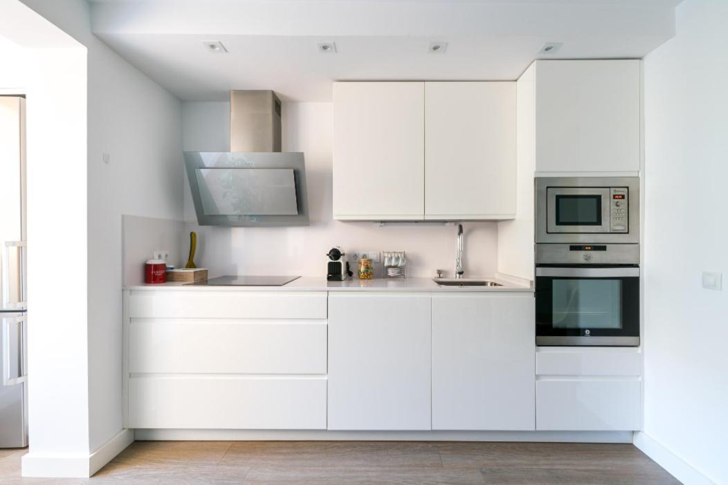 Apartamento Moderno En Triana 2 Dormitorios Y Aire Acondicionado Sevilla Dış mekan fotoğraf