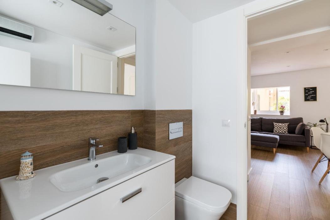 Apartamento Moderno En Triana 2 Dormitorios Y Aire Acondicionado Sevilla Dış mekan fotoğraf